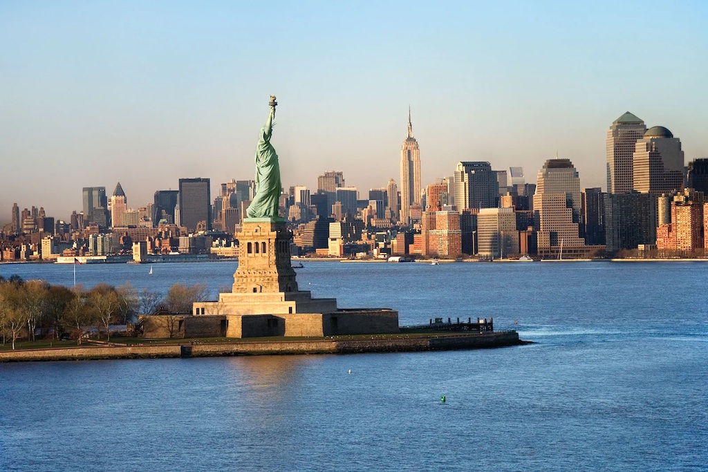 Statue of Liberty Island New York must visit - Explore the Top 25 Must Visit Places in New York City