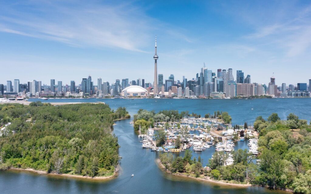 Toronto Islands must visit places canada - How to Plan a Trip Itinerary