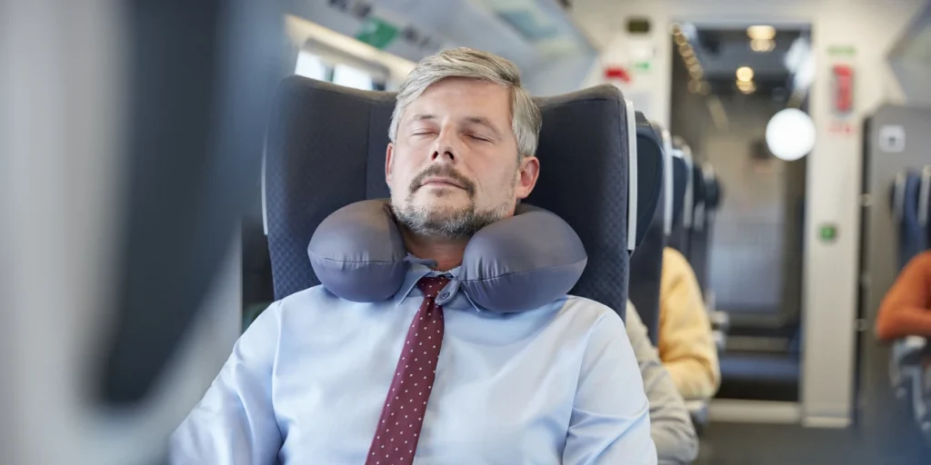 travel pillow for comfort long journey - Essential Tips for Long Flight Journeys: Stay Comfortable & Relaxed